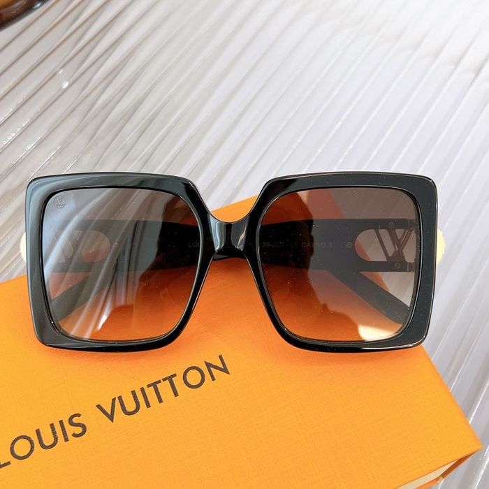 Louis Vuitton Sunglasses Top Quality LVS00233